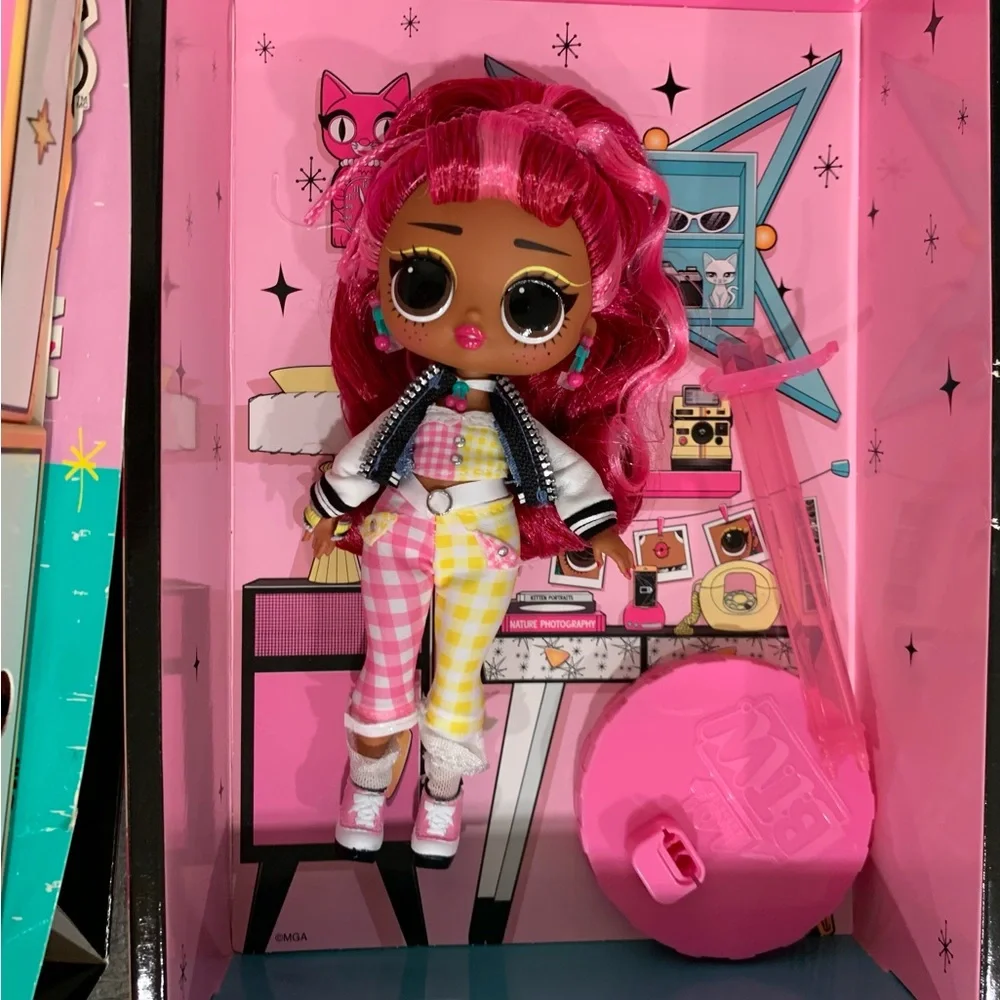 Cherry BB LOL Surprise Tweens Fashion Doll Includes Items Pictured